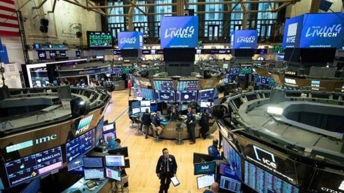 Asian inventory marketplaces, US futures sink following Fed’s level reduce Asian stock markets, US futures sink after Fed’s rate cut | paNOW | Prince Albert, Saskatchewan