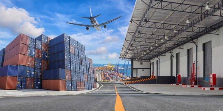10 Tips for Cutting Costs and Improve Customer Service in Supply Chain Logistics