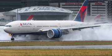 Airlines offer spare passenger aircraft as mini-freighters