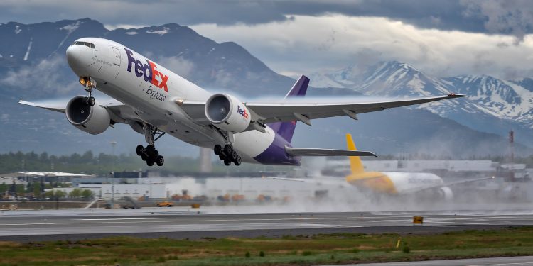 Industry asks for looser all-cargo flight rules during pandemic