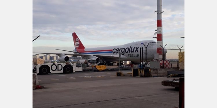 Air traffic slow, cargo flights get priority for free slots at Schiphol