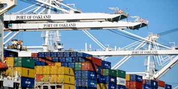 Oakland seaport, airport exempted from Bay Area lockdown