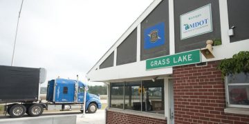 Michigan Gov. Gretchen Whitmer halts semi cargo weight restrictions to bulk up on coronavirus supplies