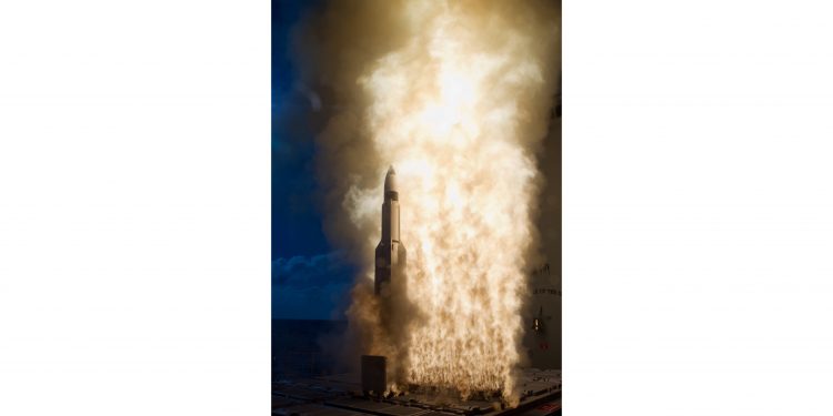 Raytheon, Aerojet Rocketdyne strike $1 billion strategic sourcing deal for Standard Missile programs