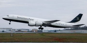 Rare Samaritan’s Purse DC-8 Cargo Aircraft Airlifts An Emergency Field Hospital to Italy For COVID-19 Pandemic – The Aviationist