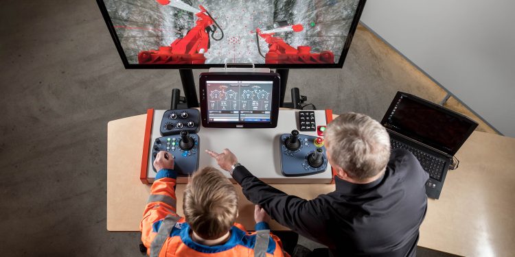 Sandvik at CONEXPO-CON/AGG 2020: new training & connectivity options for drillers plus largest Rammer breaker