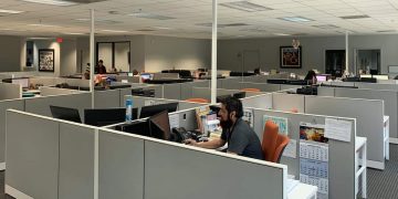More US customs broker, forwarder employees work from home