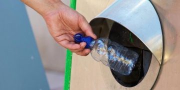 New recycling bins for bottles and cans to be placed in ‘strategic locations’ across South Tyneside as part of council trial