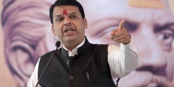 Devendra Fadnavis alleges fraud in school meal, procurement contracts