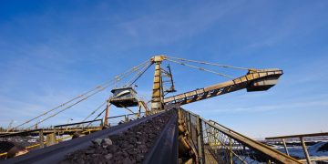 Iron Ore Poised for Short-term Recovery as Steel Inventory Declines in China