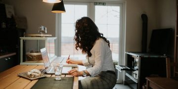 ‘The haves and have nots’: Disrupted IT managers contend with hardware constraints