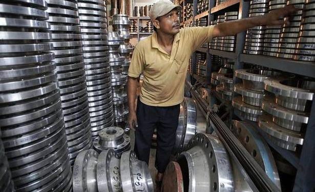 Steel companies grappling with inventory pileup