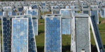 Solar Panel Landfill Deemed Safe as Recycling Options Grow