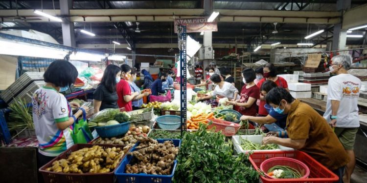 Defence minister: All agricultural and fisheries product supply chain allowed to operate as usual | Malaysia